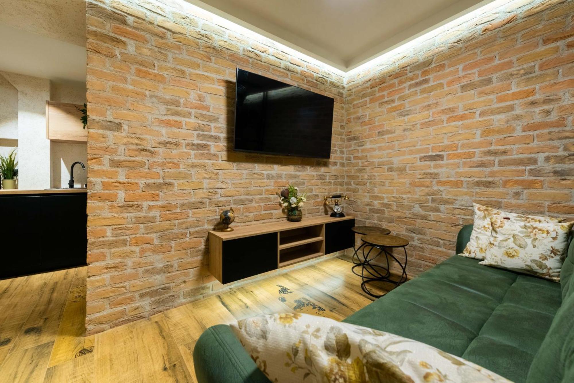 Apartment Freja- Luxury Old Town Center