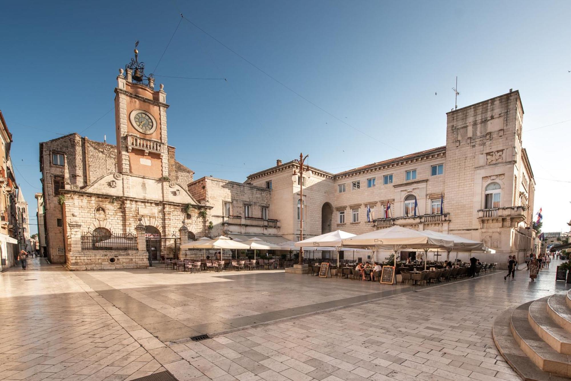 Freja- Luxury Old Town Center